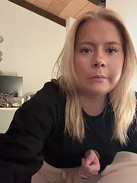 Sandraxoxox online show from 11-23-25, 09:14