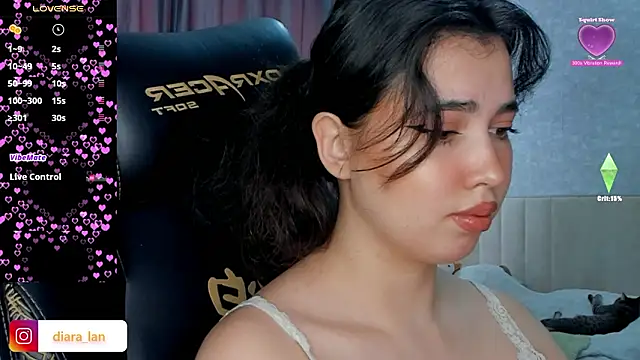 Snapshot of Diara_1an chatting on 02-25-26, 05:28 Diara 1an online show from 02-25-26, 05:28