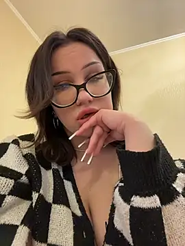 SqurtForYou online show from 12-02-25, 09:14