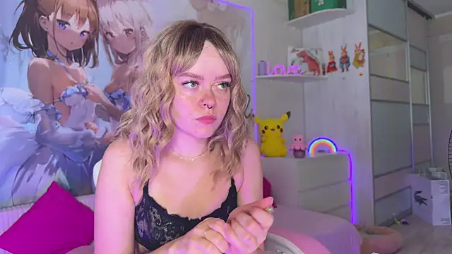CheekySashaCharm online show from 07-07-26, 12:53