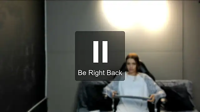 nicolvibes 212 online show from 11-28-25, 08:11