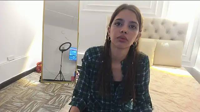 nicolvibes 212 online show from 02-04-26, 08:36