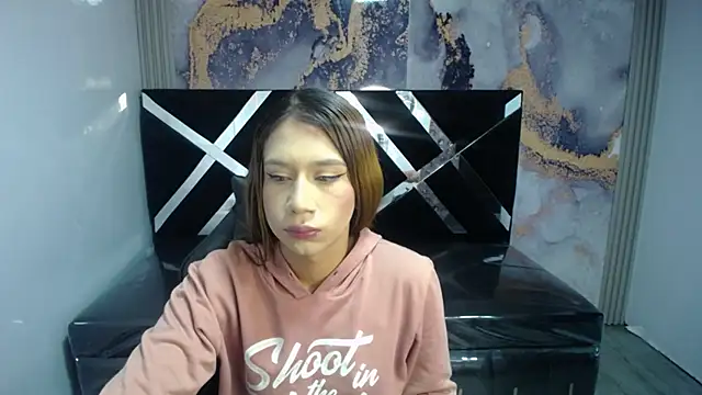 Evy Luxx v online show from 12-13-25, 08:14