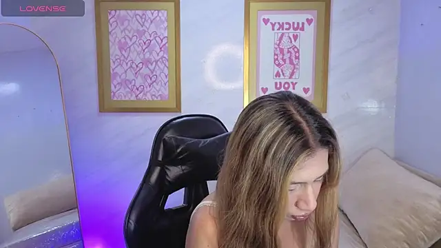 Evy Luxx v online show from 03-03-26, 03:34