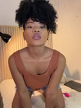 Snapshot of vanestraus chatting on 02-27-26, 09:15 vanestraus online show from 02-27-26, 09:15