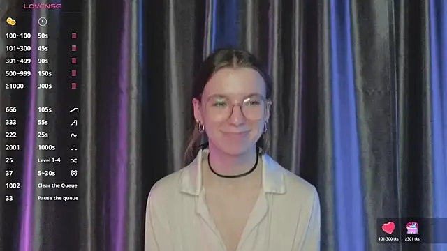 RochelCozzi online show from 12-21-25, 04:03