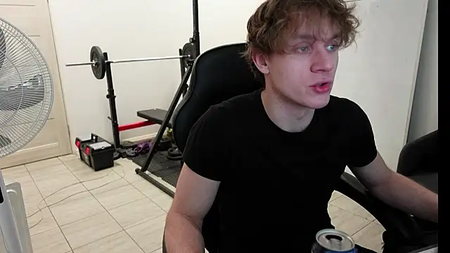 Charles Dreams online show from 12-14-25, 03:06