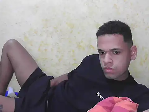 Snapshot of Black_cock22 chatting on 11-21-25, 04:16 Black cock22 online show from 11-21-25, 04:16