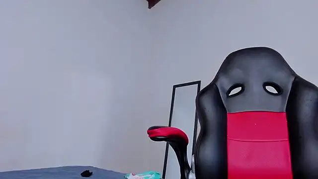 LuigiVitale 1 online show from 03-06-26, 01:13