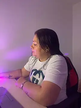 Snapshot of SAMANTHA_EF chatting on 11-22-25, 01:10 SAMANTHA EF online show from 11-22-25, 01:10