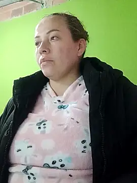 Snapshot of Rouse_hot_ chatting on 02-18-26, 10:55 Rouse hot online show from 02-18-26, 10:55