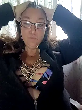 EvieYvonne69 online show from 11-19-25, 08:53