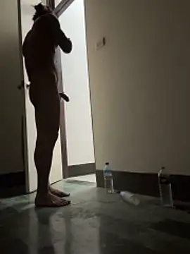 Snapshot of black-1406 chatting on 02-22-26, 06:06 black-1406 online show from 02-22-26, 06:06