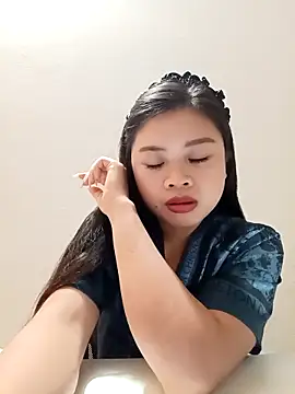 Snapshot of sara-xx chatting on 02-26-26, 02:38 sara-xx online show from 02-26-26, 02:38