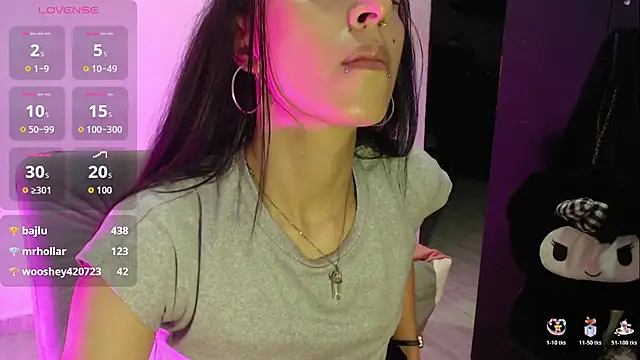 Isabella Hillss online show from 06-16-26, 02:58