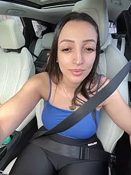 Snapshot of BelleRune chatting on 12-10-24, 05:44 BelleRune online show from 12-10-24, 05:44