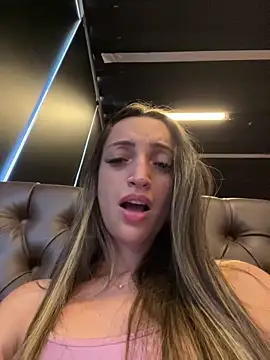 BelleRune online show from 04-09-26, 07:30