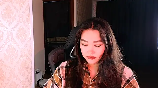 Emma Uilson online show from 12-01-25, 02:27