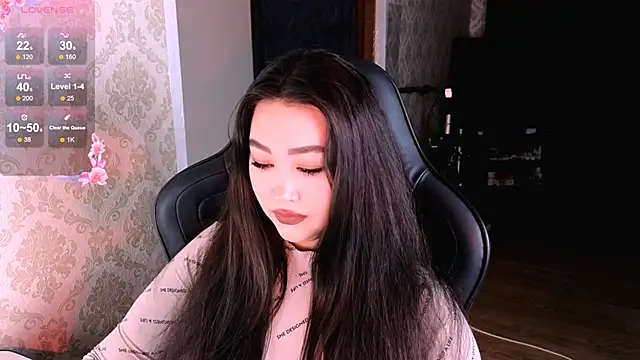 Emma Uilson online show from 03-06-26, 10:50