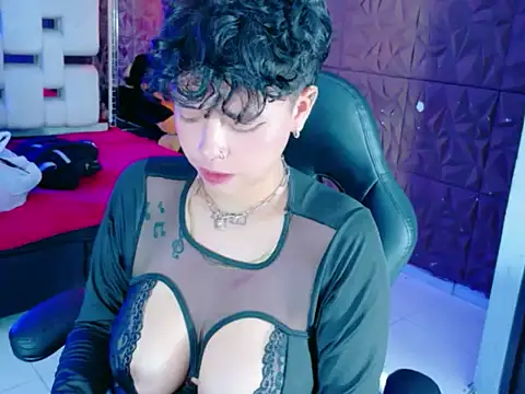 lunabustygirl online show from 02-02-26, 05:11