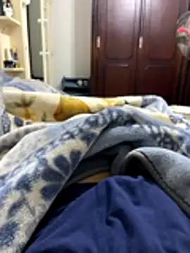 Snapshot of jooksanhtfvh chatting on 12-21-25, 01:46 jooksanhtfvh online show from 12-21-25, 01:46