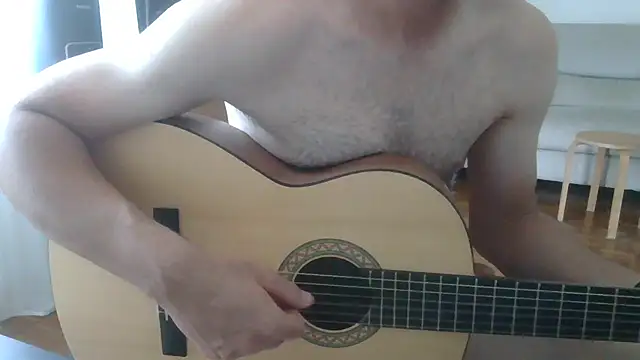 Snapshot of Ilsexyvizietto chatting on 07-31-26, 11:20 Ilsexyvizietto online show from 07-31-26, 11:20