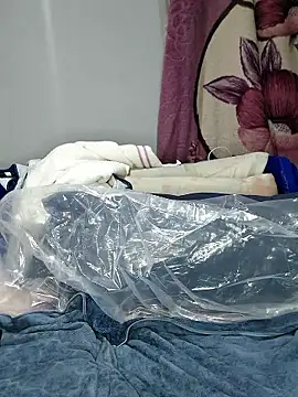 Naive618 online show from 01-08-26, 01:19