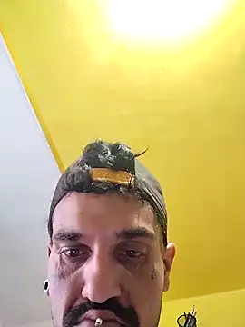 xxxbananaboy online show from 11-17-25, 09:09