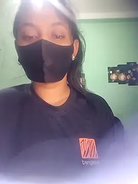 Disha Nur0 online show from 12-19-25, 10:39