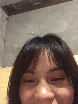 Snapshot of Trangbabylove chatting on 02-08-26, 04:49 Trangbabylove online show from 02-08-26, 04:49