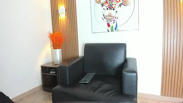 Snapshot of Emily_Frostt chatting on 03-20-26, 11:37 Emily Frostt online show from 03-20-26, 11:37