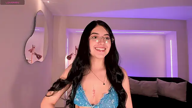 HaileyRoss  online show from 02-25-26, 12:04