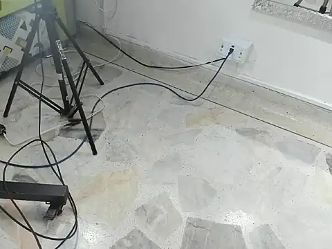 noa-camila online show from 11-25-25, 12:38