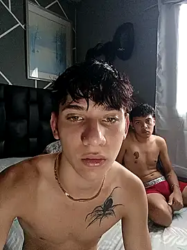 Snapshot of David_princess chatting on 11-17-25, 06:57 David princess online show from 11-17-25, 06:57