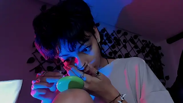Anny Kiitty online show from 07-01-26, 07:32