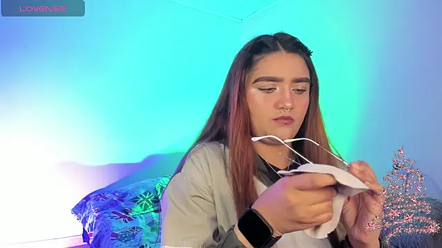 soy-anny1 online show from 12-20-25, 03:46