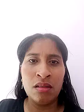 CarolinaNavas33 online show from 03-25-26, 09:10