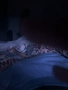 Snapshot of daddyshomeee_ chatting on 02-13-26, 04:08 daddyshomeee online show from 02-13-26, 04:08