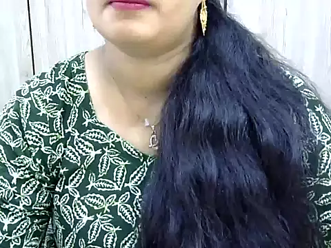 Snapshot of Muskan_Jha chatting on 03-27-26, 01:55 Muskan Jha online show from 03-27-26, 01:55