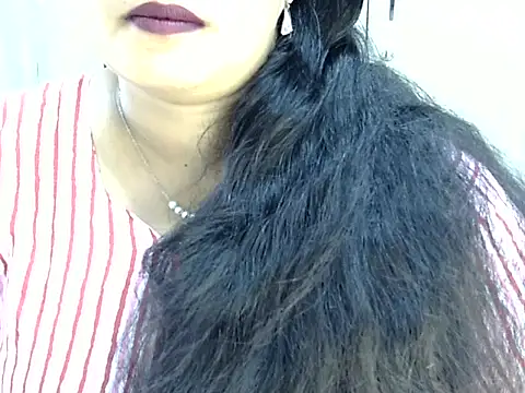 Snapshot of Muskan_Jha chatting on 04-03-26, 01:58 Muskan Jha online show from 04-03-26, 01:58