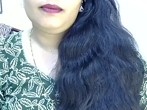 Snapshot of Muskan_Jha chatting on 04-14-26, 01:55 Muskan Jha online show from 04-14-26, 01:55