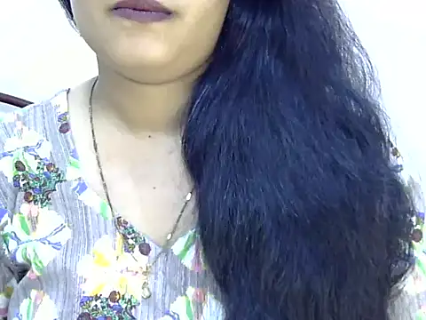 Snapshot of Muskan_Jha chatting on 04-21-26, 02:51 Muskan Jha online show from 04-21-26, 02:51