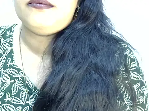Snapshot of Muskan_Jha chatting on 04-23-26, 01:18 Muskan Jha online show from 04-23-26, 01:18