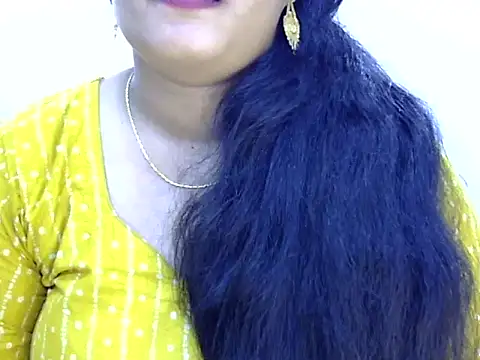 Snapshot of Muskan_Jha chatting on 05-14-26, 11:06 Muskan Jha online show from 05-14-26, 11:06