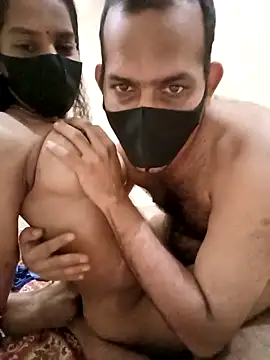 Snapshot of Desi_Hot_Queen chatting on 11-16-25, 04:23 Desi Hot Queen online show from 11-16-25, 04:23