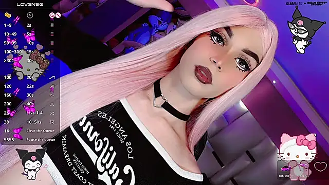 Snapshot of dearAlanaxxx chatting on 11-25-25, 05:51 dearAlanaxxx online show from 11-25-25, 05:51