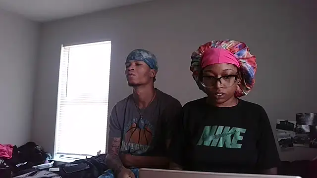 stellakobra online show from 04-16-26, 05:47