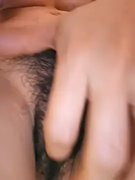 Lousii online show from 02-20-26, 04:42