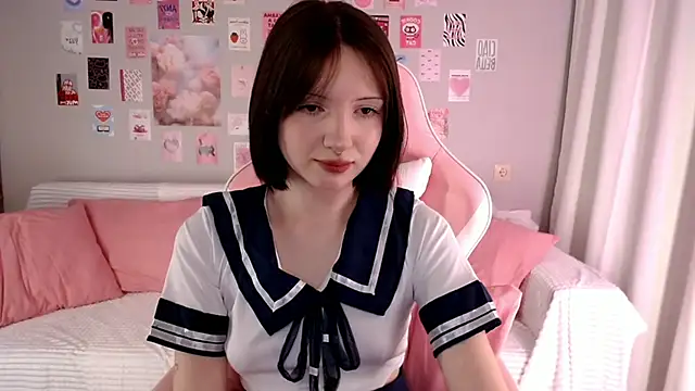 Lexi Bottom online show from 12-23-25, 01:58