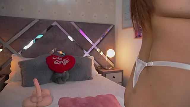 AlinnaJohnson online show from 03-14-26, 10:32